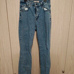 Levi's Women's 725 High Rise Bootcut 29x34